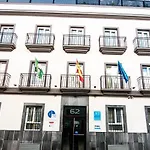 Plaza De La Luz Кадис